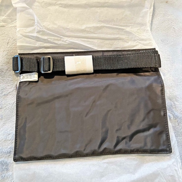 MAKEUP BRUSH HOLDER BELT BAG, 10 POCKETS, AVON, PRACTICAL, POUCHES FOR BRUSHES, - Picture 4 of 6